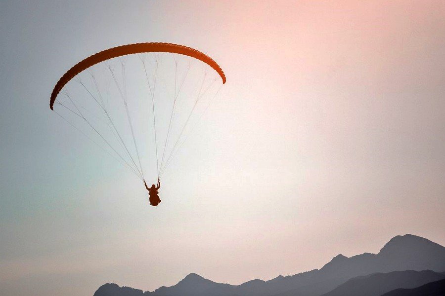 1-Day Sacred Valley Paragliding Tour