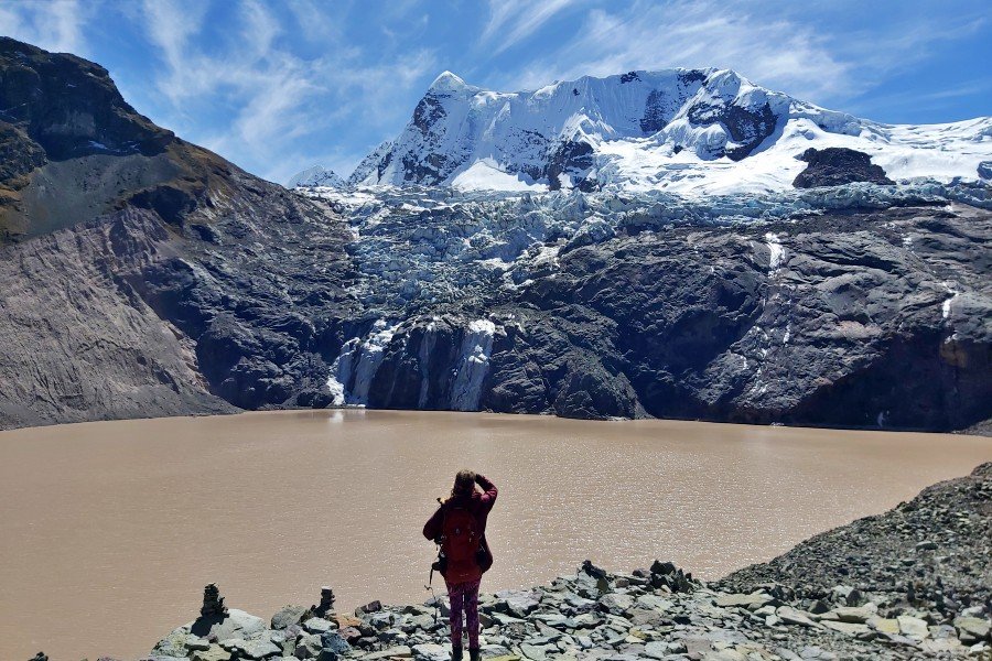 2-Day Chocolate Lake &amp; Rainbow Mountain