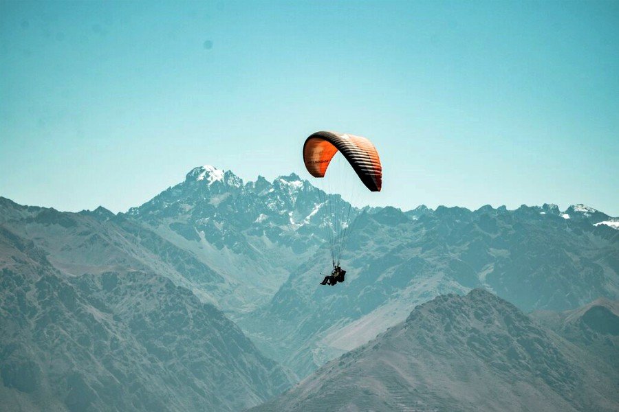 1-Day Sacred Valley Paragliding Tour